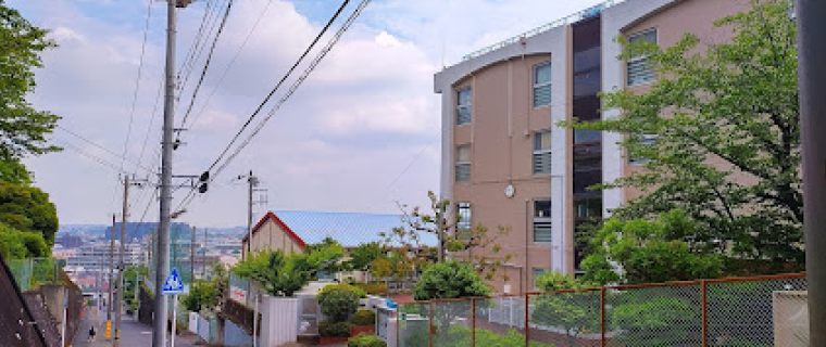 枡形中学校